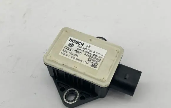 Audi A6 S6 C6 4F ESP acceleration yaw rate sensor 8E0907637B 0265005618