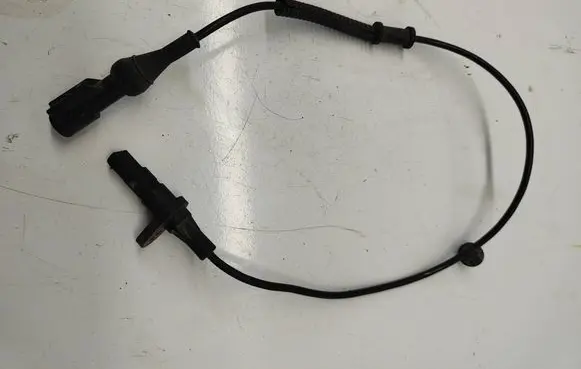 Ford Mustang V ABS rear brake sensor 9R33-2C190-AA 9R332C190AA 9R3Z-2C190-A