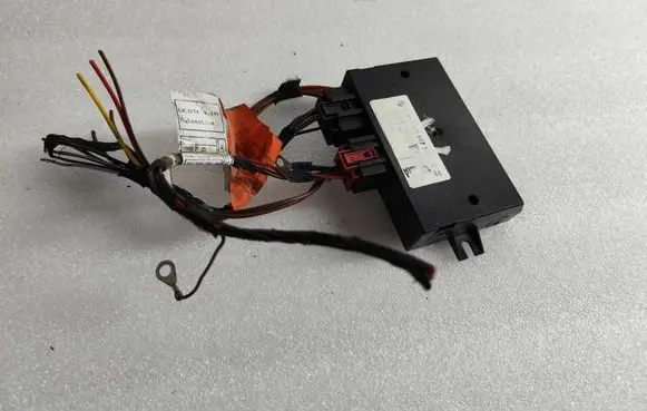 Volkswagen PASSAT B6 Tow bar trailer control unit/module 1K0907383