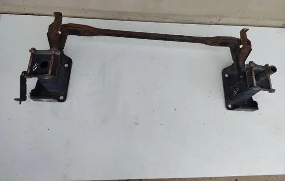 Mercedes-Benz R W251 Bottom radiator support slam panel 