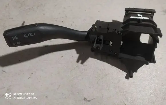 Audi A6 S6 C6 4F Indicator stalk 8E0953513A