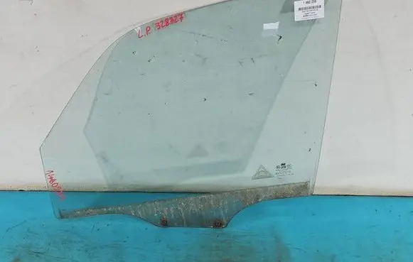 Hyundai Terracan Front door window glass four-door IMPRK1460259