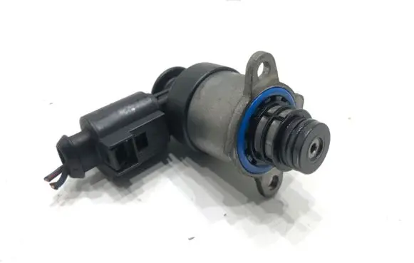 Volkswagen Tiguan Fuel pressure regulator 0928400706