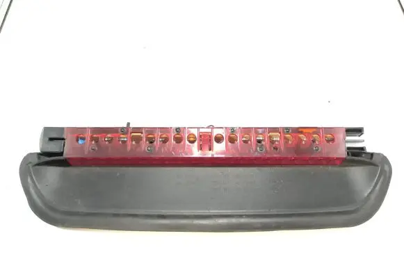 BMW 3 E90 E91 Third/center stoplight 168644