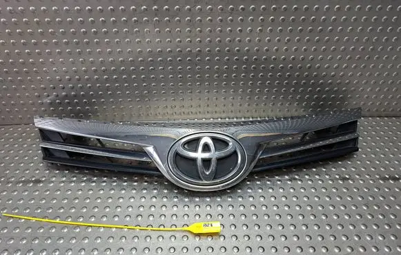 Toyota Corolla E160 E170 Front bumper upper radiator grill S27730338 5311102A80