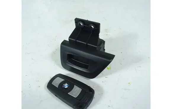 BMW 1 E82 E88 Ignition lock 6954717-12
