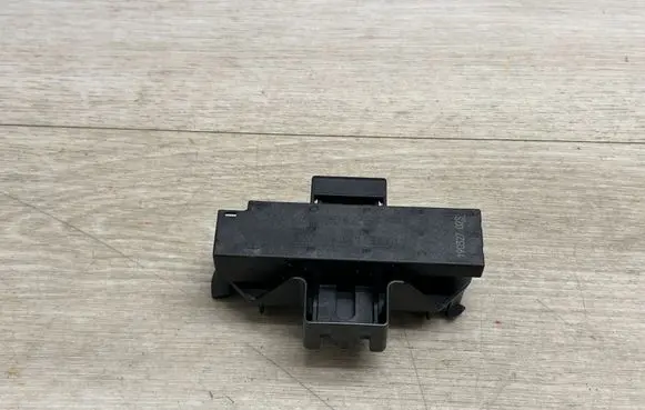 Porsche Cayenne (9Y0 9Y3) Keyless (KESSY) go control unit/module PAB90717600 9A790724710