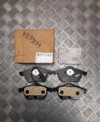 Volkswagen Sharan Brake pads (rear) 7M3698151