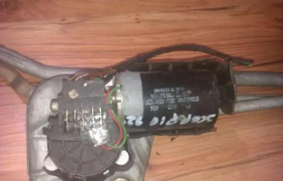Ford Scorpio Wiper motor 0390241306