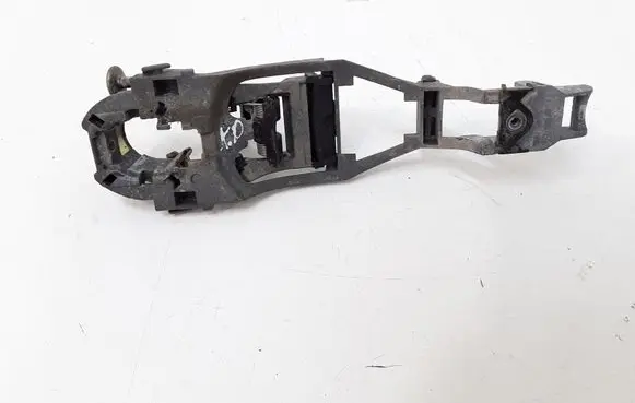 Skoda Octavia Mk1 (1U) Front door exterior handle/bracket 
