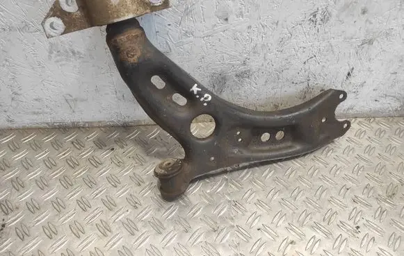 Skoda Octavia Mk2 (1Z) Front lower control arm/wishbone
