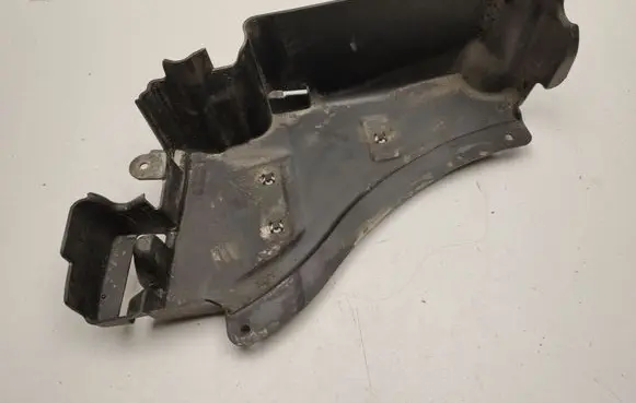 Mercedes-Benz E W212 Auxiliary heater bottom cover protection A2123280286