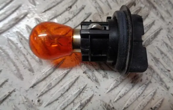 Ford Grand C-MAX Headlight/headlamp bulb 