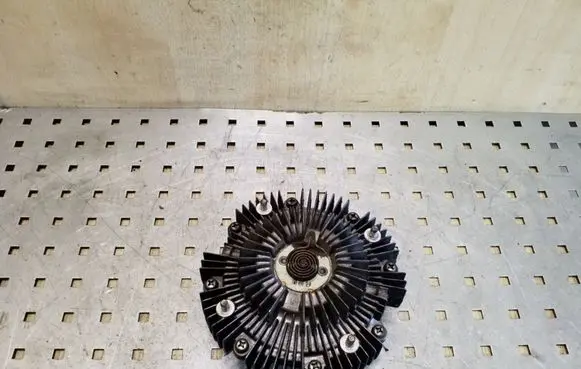 Nissan Pathfinder R51 Viscous fan clutch 