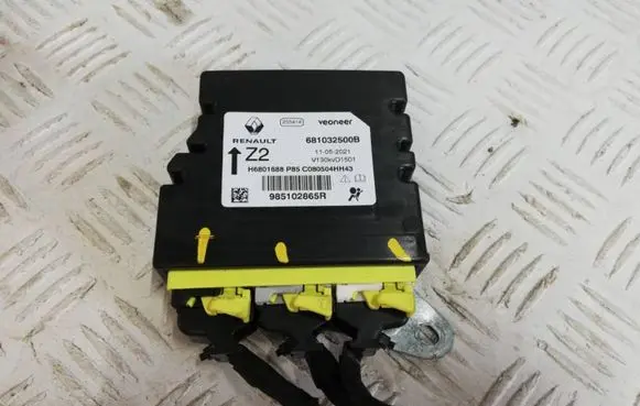 Dacia Sandero Air conditioning (A/C) pipe/hose 681032500b
