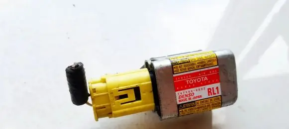 Toyota Prius (XW20) Airbag deployment crash/impact sensor 8986047040 89860-47040