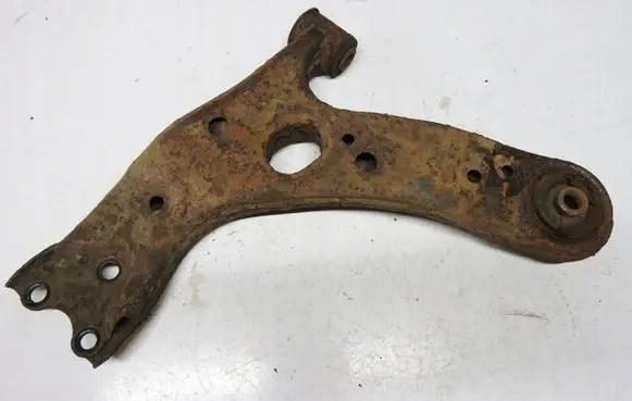 Toyota Auris 150 Rear control arm