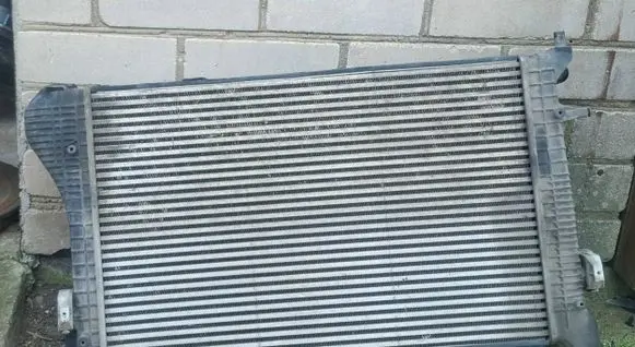 Volkswagen Caddy Radiator set 1K0121207 1355D300194