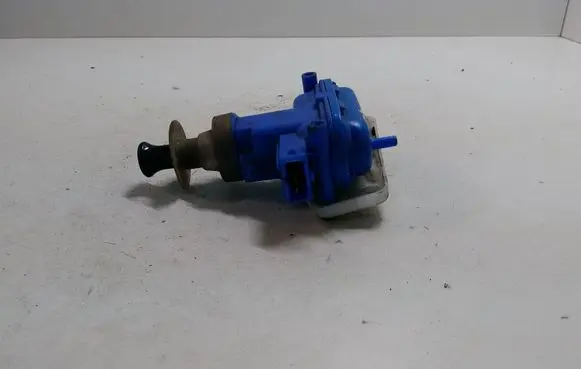 Audi 80 90 S2 B4 Central locking vacuum pump 893862123