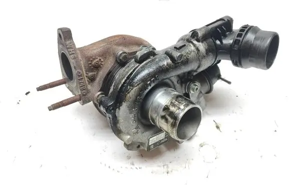 Nissan NV300 Turbo 54389700018 70096607