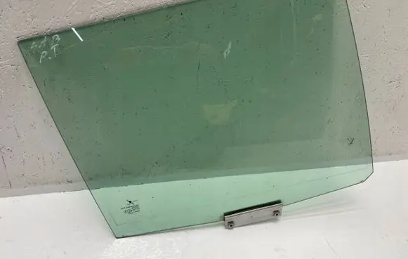 Saab 9-3 Ver2 Sliding door window/glass 