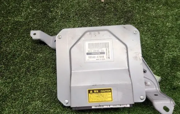 Toyota Prius (XW20) ABS control unit/module 8954047090 89540470902