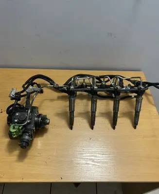 Fuel injectors set