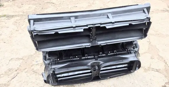 BMW 5 F10 F11 Intercooler air guide/duct channel 51747200824 51747200781