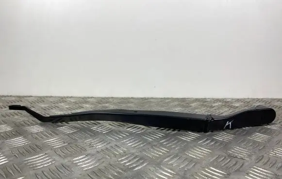Jeep Grand Cherokee Front wiper blade arm