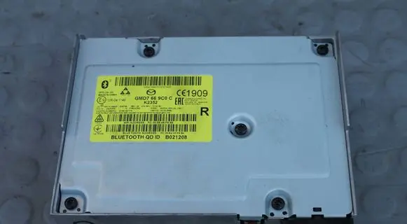 Mazda CX-5 Bluetooth control unit module GMD7669C0C K2352