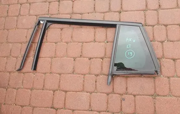 Opel Astra K Sliding door window/glass 