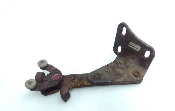 Volkswagen Caddy Sliding door lower roller guide/hinge 2K0843398B