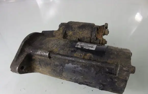 Nissan Navara D40 Starter motor 23300EB30B