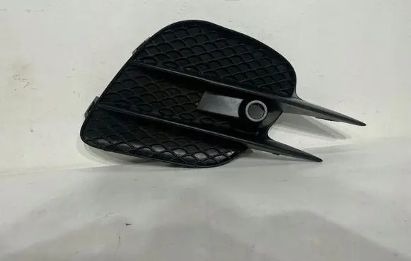 Mercedes-Benz GLC X253 C253 Front bumper lower grill A2538853600