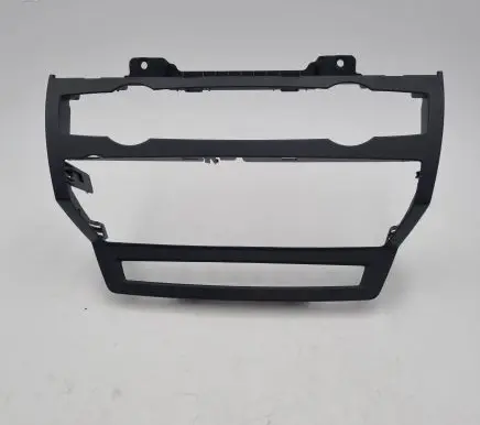 BMW X5 E70 Radio/GPS head unit trim T0027285 773201 0117730