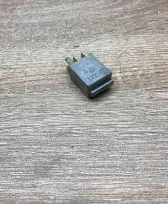 Volkswagen Sharan Other relay 1K0951253 0332011100