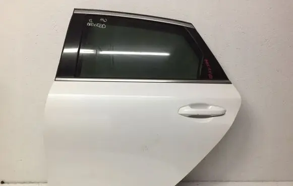 KIA Pro Cee'd III Rear door 78H6488TLHW2