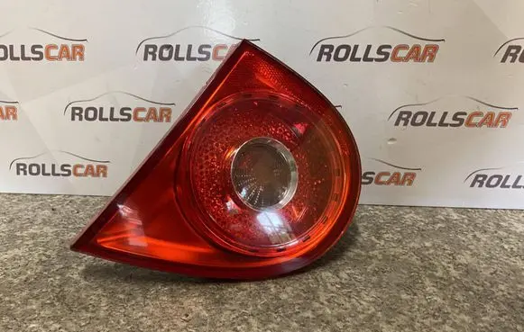 Volkswagen Golf V Tailgate rear/tail lights 285002