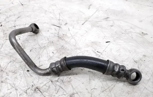 BMW X3 E83 Turbo turbocharger oiling pipe/hose
