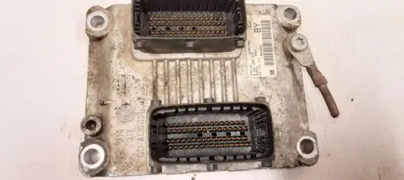 Opel Corsa C Engine control unit/module 0261206072 5921