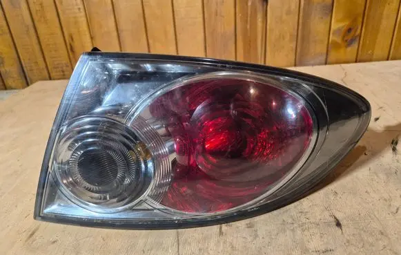 Mazda 6 Rear/tail lights 22061971