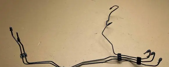 Cadillac Escalade IV Brake line pipe/hose E2F34RFR345