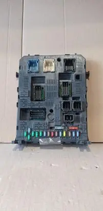Peugeot 308 Comfort/convenience module 9664058780
