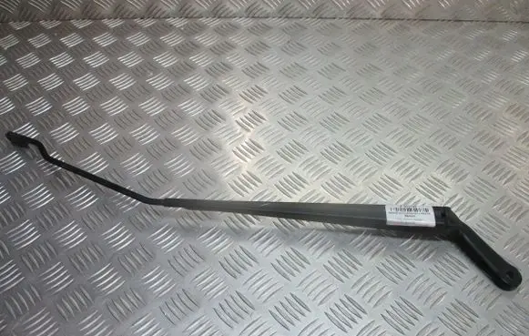 Peugeot 206 Front wiper blade arm