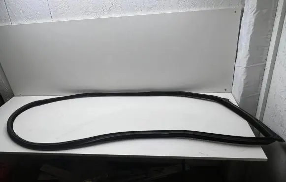 BMW 6 F12 F13 Front door rubber seal 