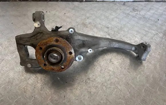 Audi A4 S4 B8 8K Front wheel hub spindle knuckle 4G0407241C 8K0407257A