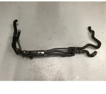 Volkswagen Touareg III Engine coolant pipe/hose 059122471