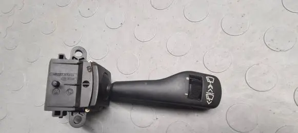 BMW 5 E39 Wiper control stalk 8363664 01204000
