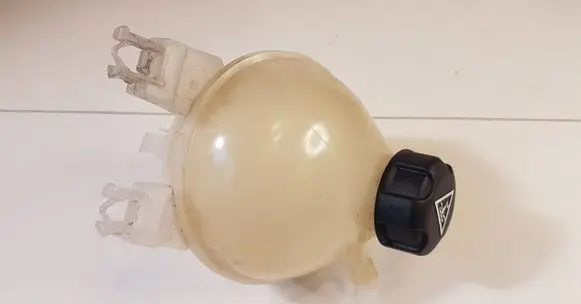 Citroen C3 Aircross Coolant expansion tank/reservoir 9800777280