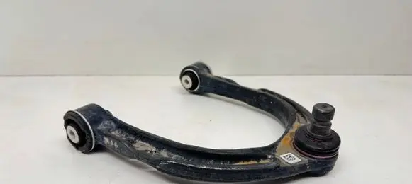 BMW 7 G11 G12 Front upper control arm/wishbone 6864374